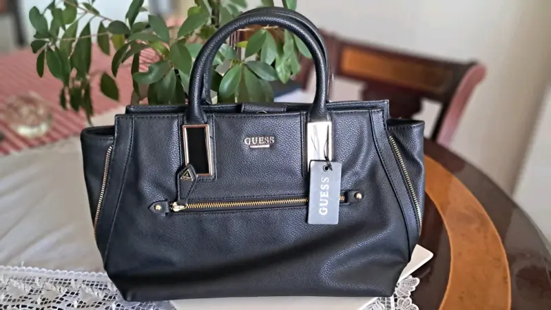 Nueva Cartera negra GUESS elegante - 2