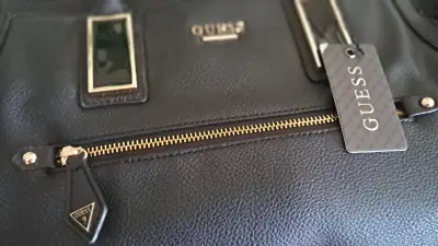 Nueva Cartera negra GUESS elegante - miniatura 5