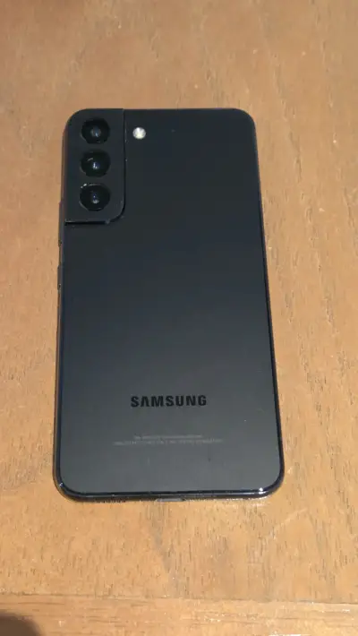 Samsung Galaxy S22 256GB — Usado - miniatura 2