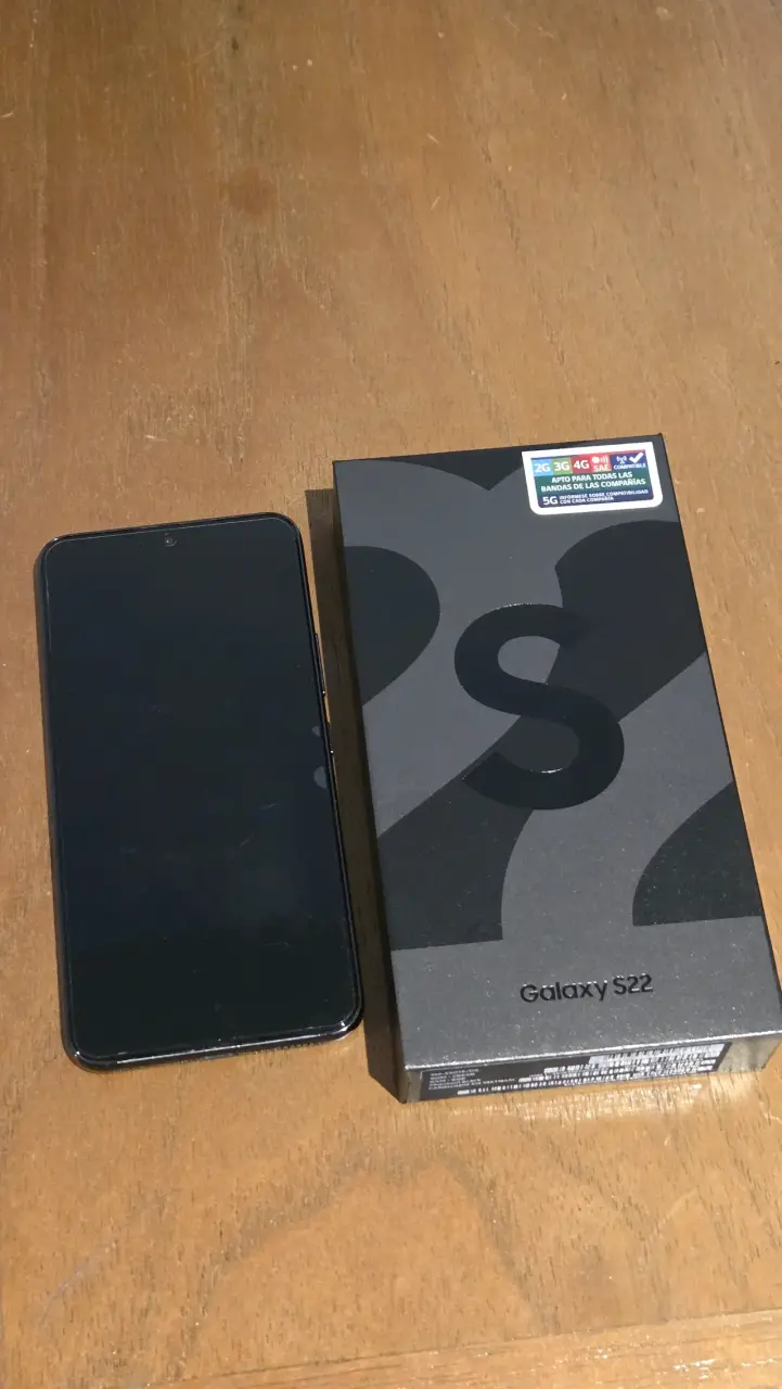 Samsung Galaxy S22 256GB — Usado - 6