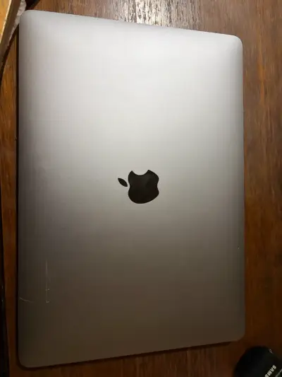MacBook Air i3 2020 (detalle) - miniatura 4