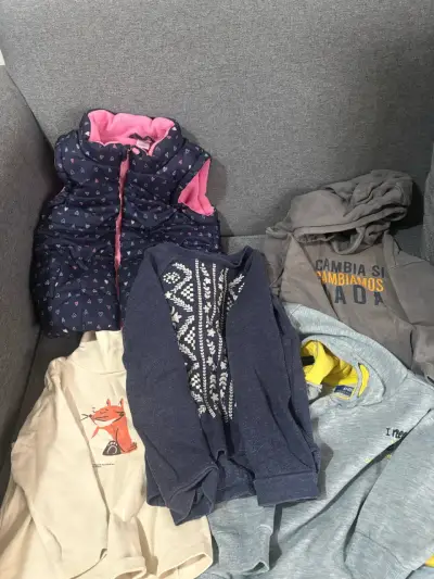 Lote de ropa infantil - miniatura 4