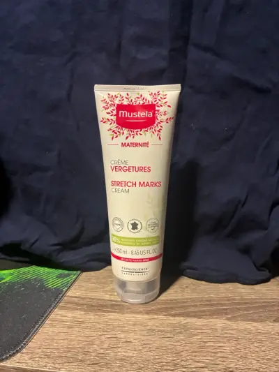 Crema Mustela antiestrías 250ml - miniatura 1