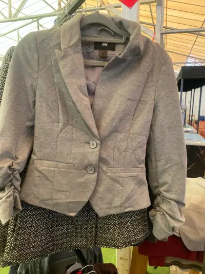 Blazer gris H&M - miniatura 1