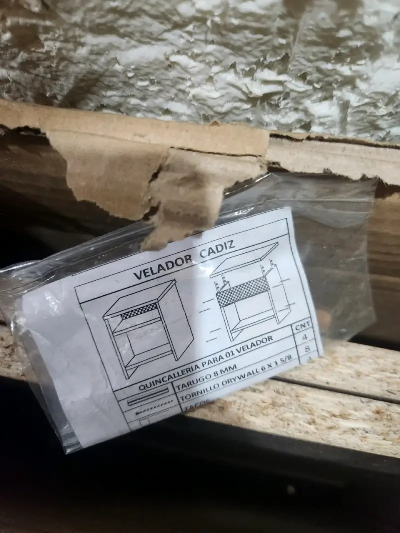 Velador modelo Cádiz nuevo