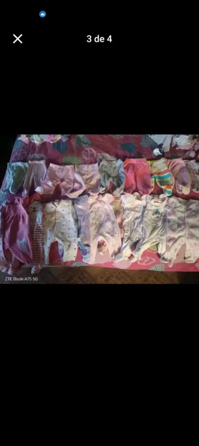 Ropa de bebé variada - miniatura 4