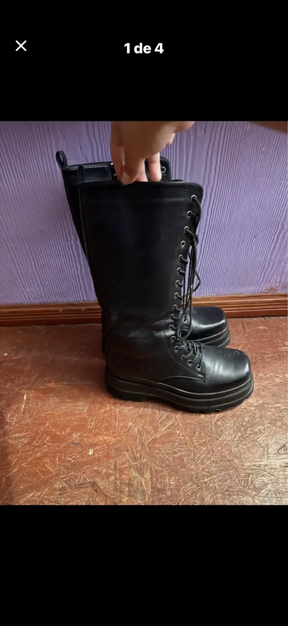 Botas negras de cuero - 1