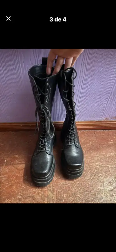 Botas negras de cuero - miniatura 3