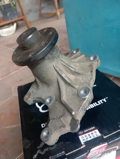 Bomba de agua para Jac Refine 2.8 - miniatura 1