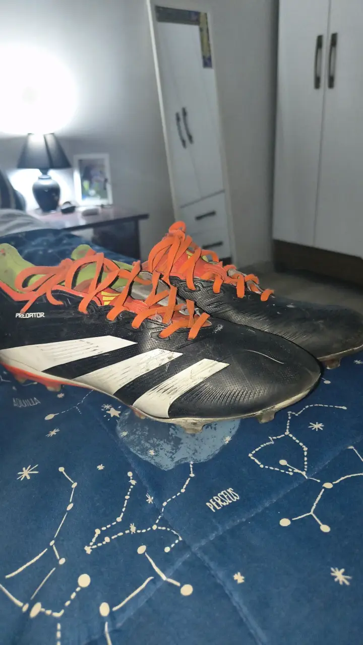 Adidas Predator talla 40.5 - 3