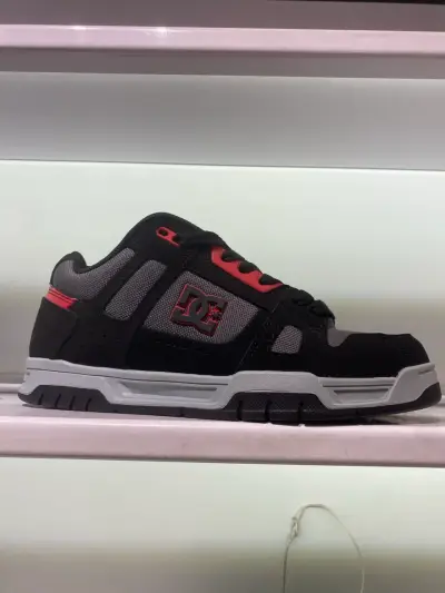 Zapatillas dc nuevas - miniatura 1