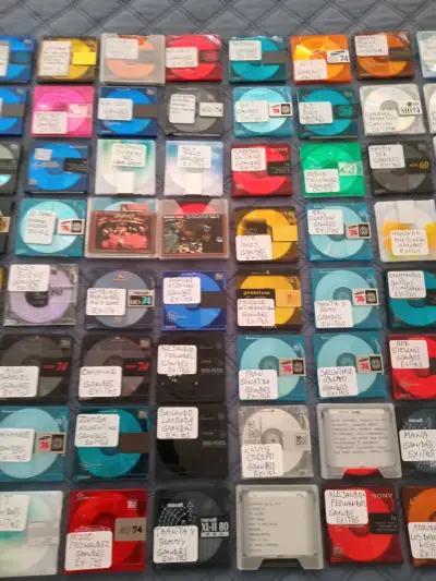 Colección de MiniDiscs variados - miniatura 2