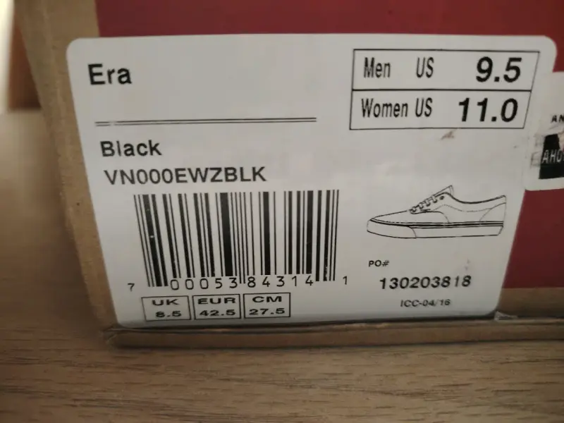 Zapatillas negras Vans en caja nuevas - 3