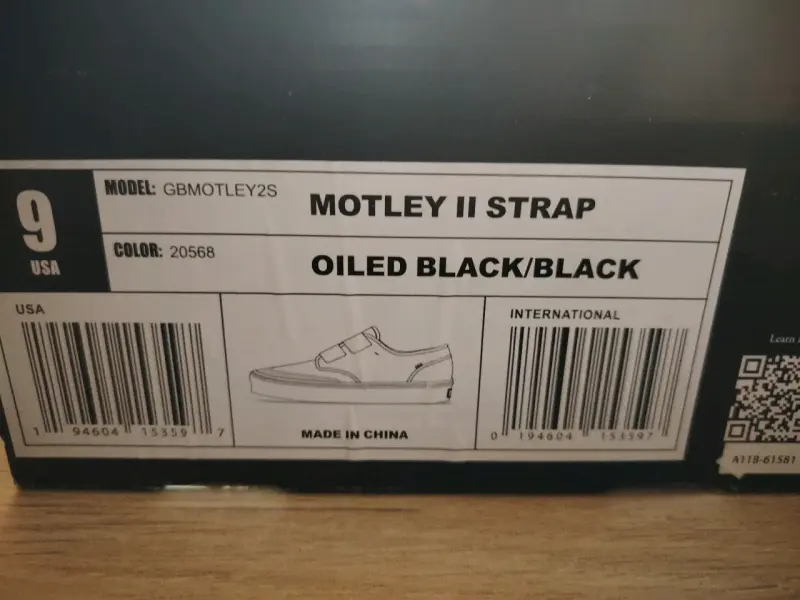 Zapatillas negras Globe con velcro nuevas - 3