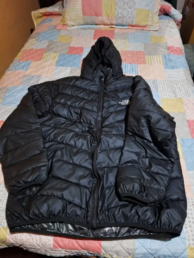Chaqueta acolchada negra - 1