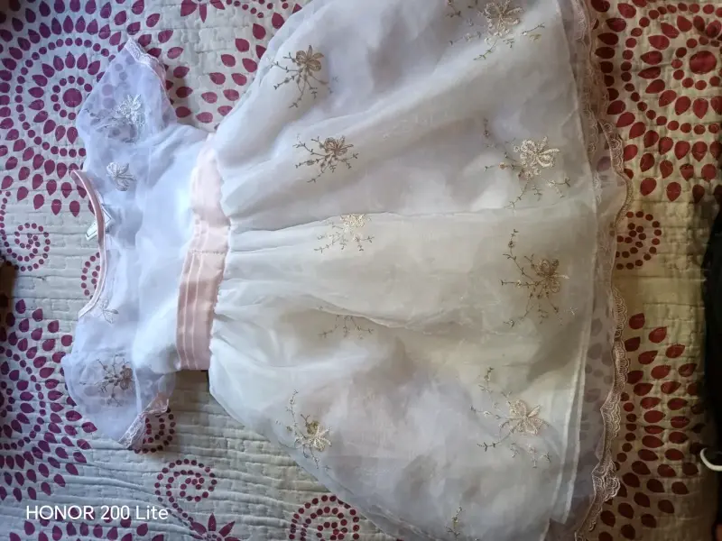 Vestido infantil blanco bordado - 1