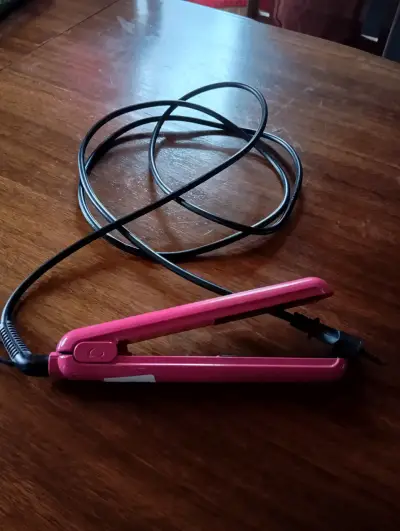 Plancha para el pelo rosa Urban - miniatura 2