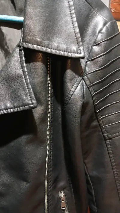 Chaqueta de ecocuero todo piel - miniatura 3