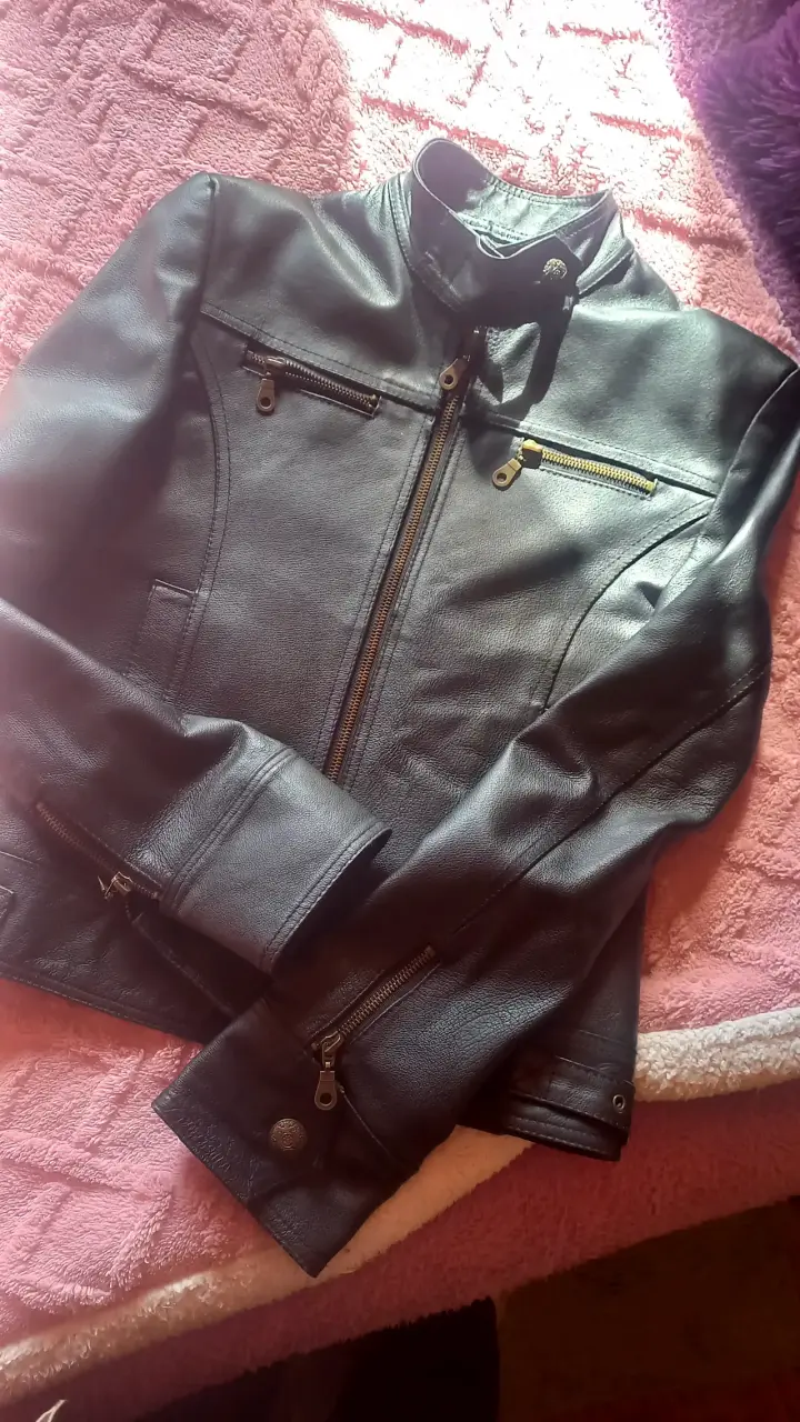 Chaqueta de cuero negro - 3