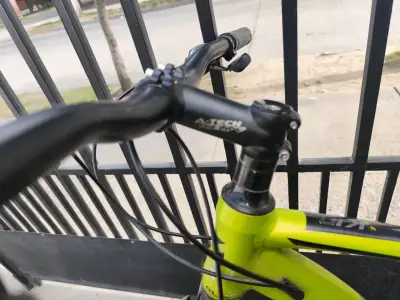 Bicicleta montaña Altitude verde - miniatura 2