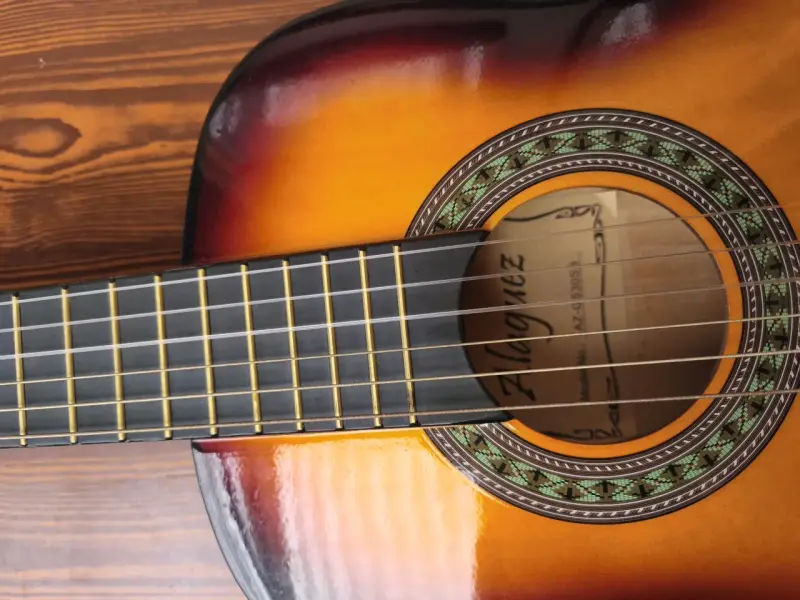 Guitarra Acustica Niño - 3