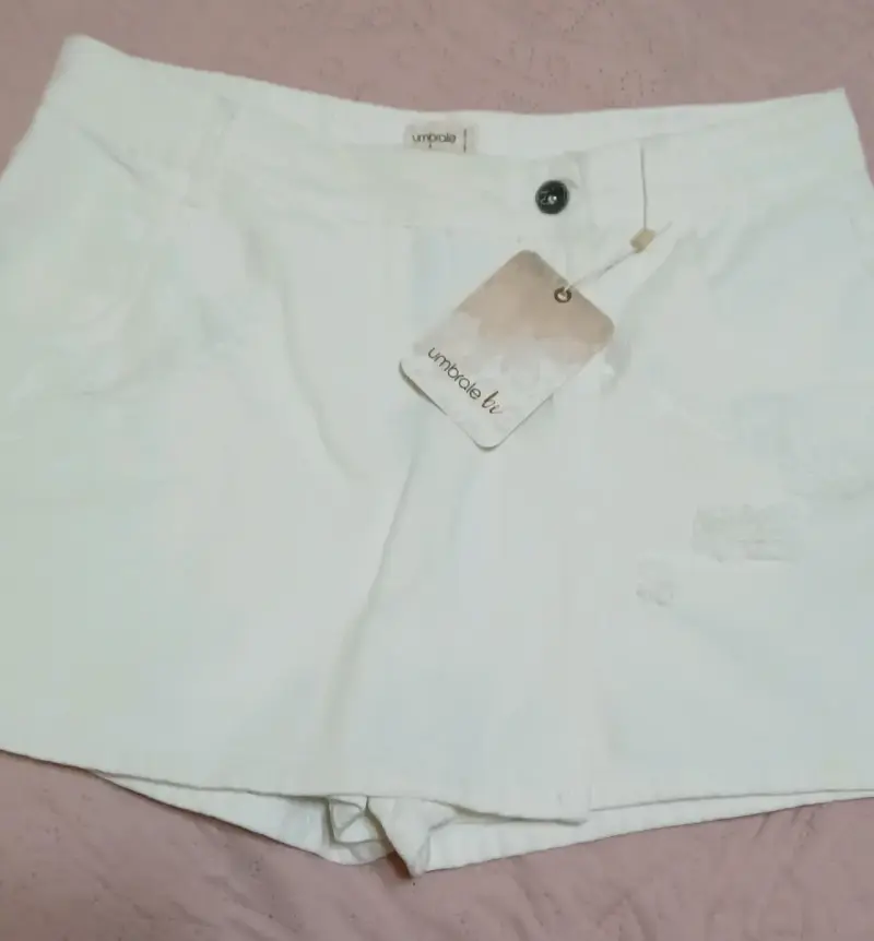 Falda Shorts blancos Umbrale nuevos