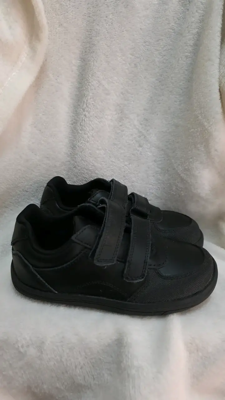 Zapatos escolares negros para niño - 2