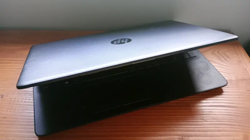 Notebook HP en buen estado - 1