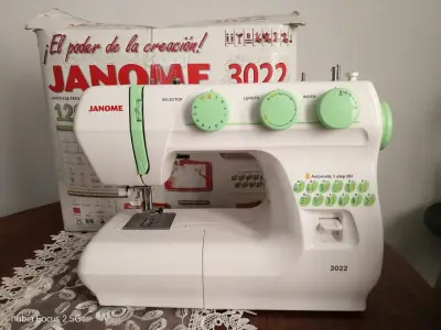 Máquina de coser Janome 3022 - miniatura 1