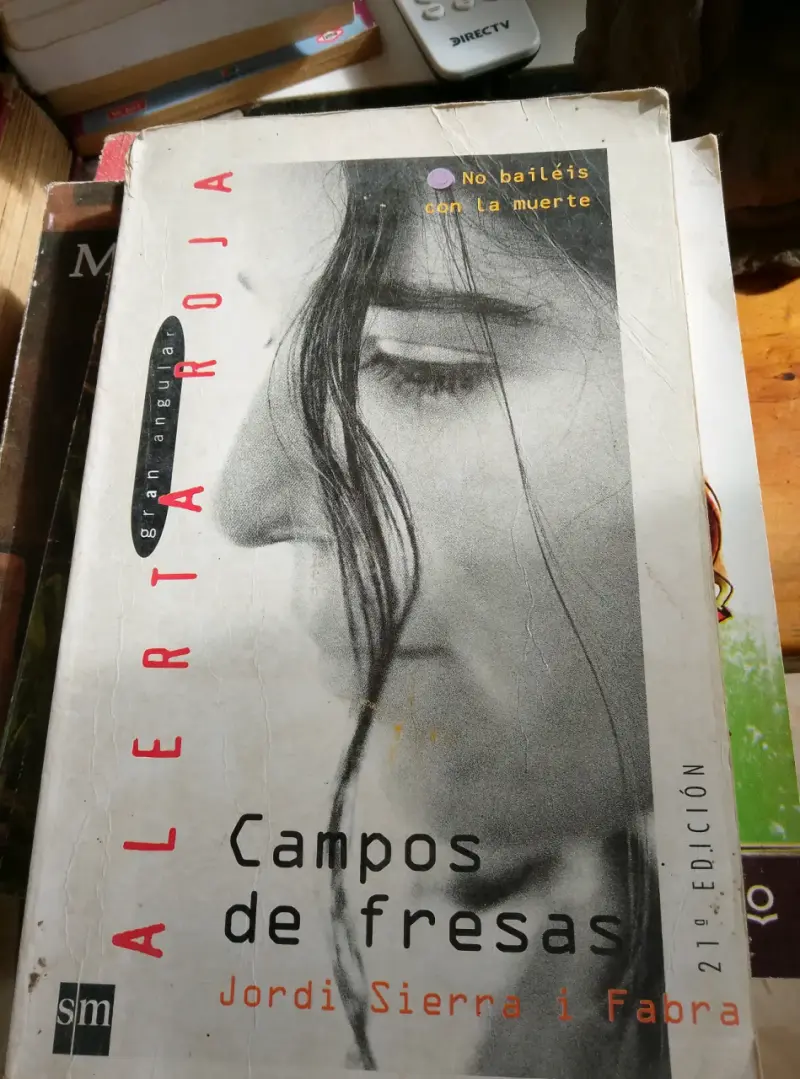 Libro 'Campos de fresas' usado