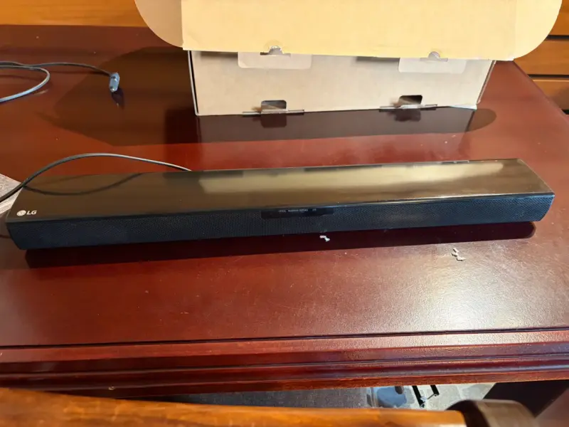 Barra de sonido LG Sj2 - 1