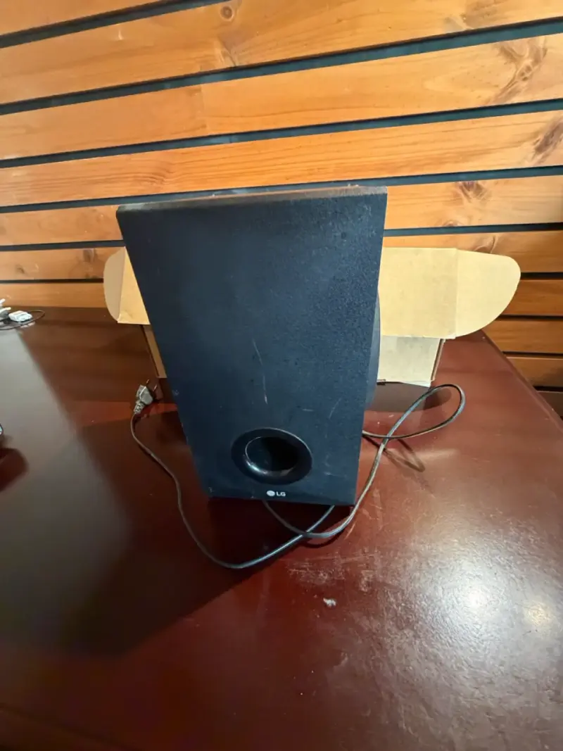 Barra de sonido LG Sj2 - 4