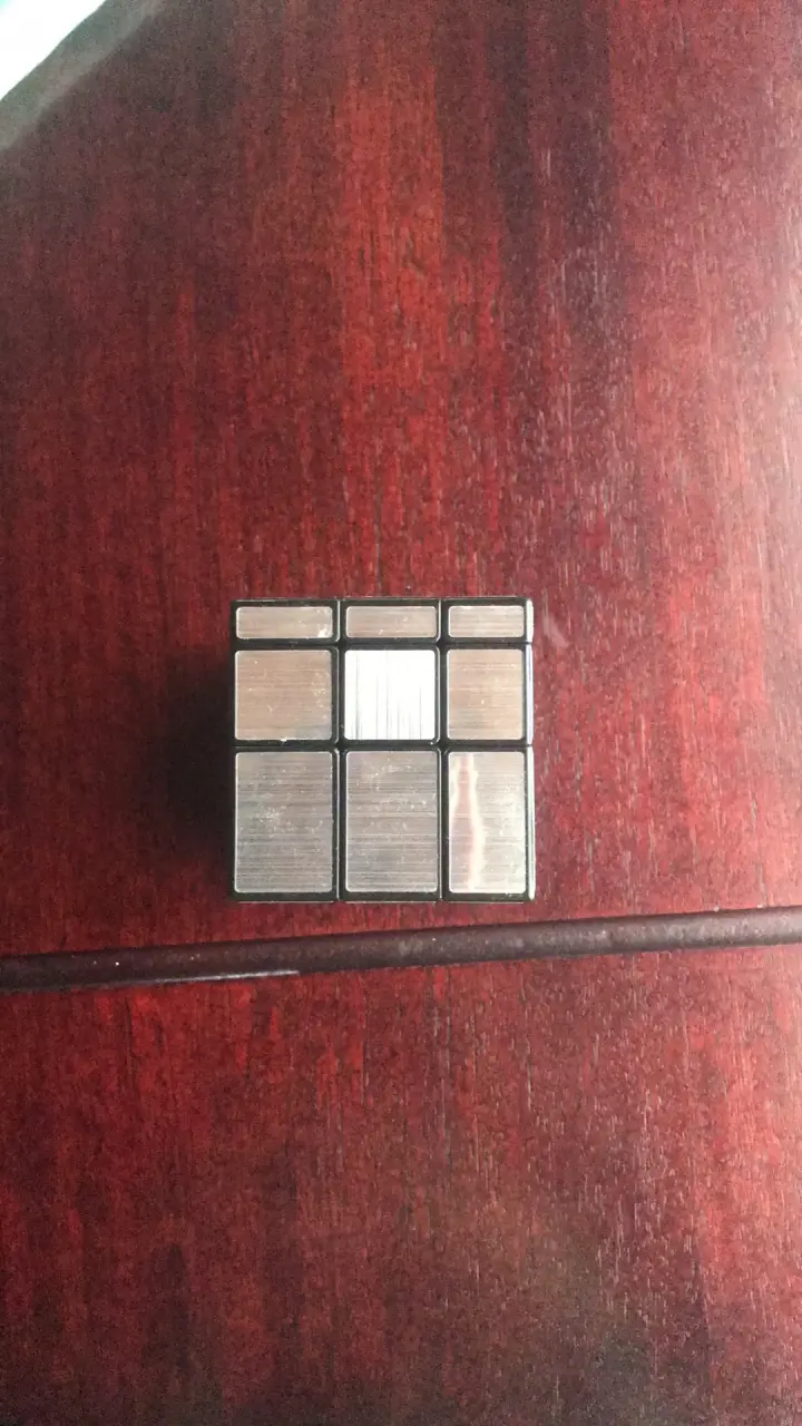 Cubo Rubik metálico 3D - 1
