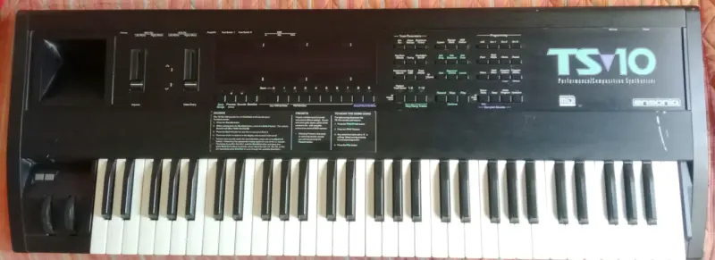 Sintetizador Ensoniq TS10