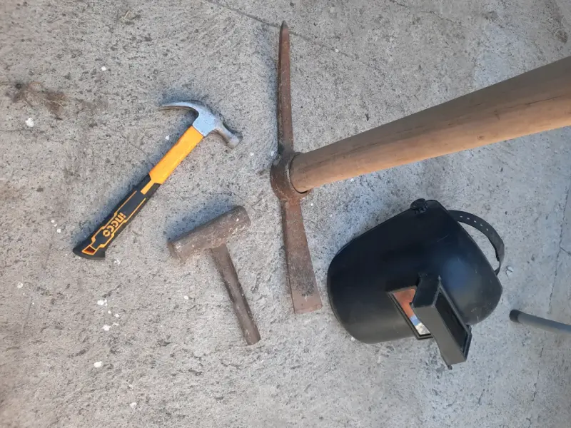 Herramientas de construcción usadas - 1