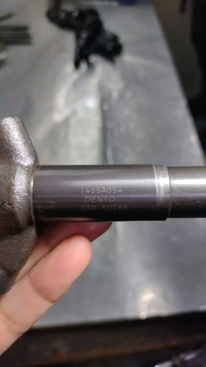 Inyectores de combustible diesel motor 4m41 - 2