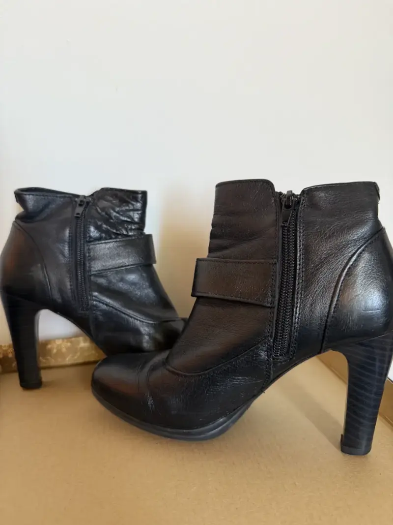 Botines de cuero negros - 3