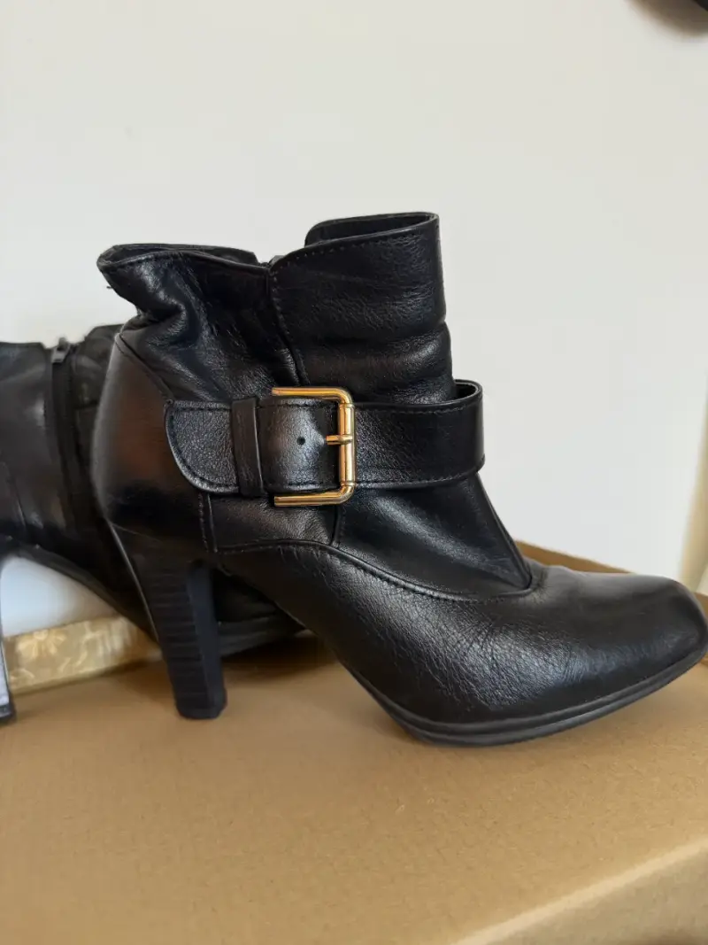 Botines de cuero negros - 4