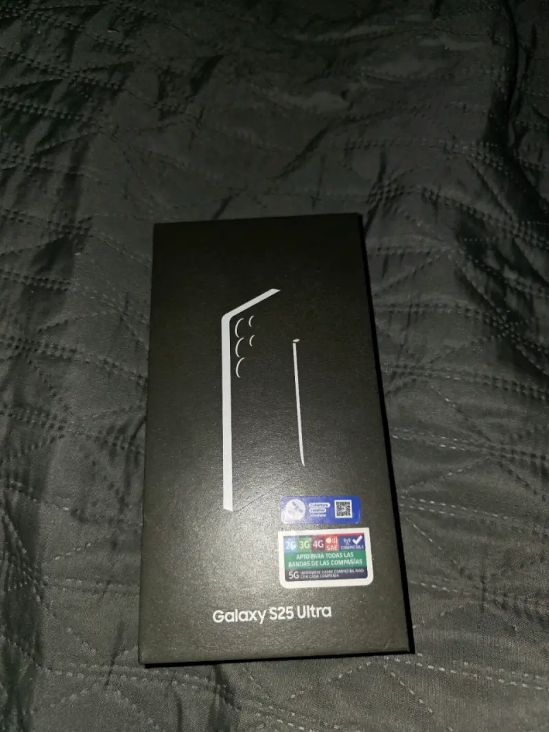 Samsung Galaxy S25 Ultra nuevo - 1