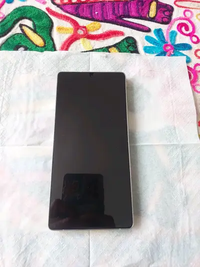 Samsung Galaxy S25 Ultra nuevo - miniatura 6
