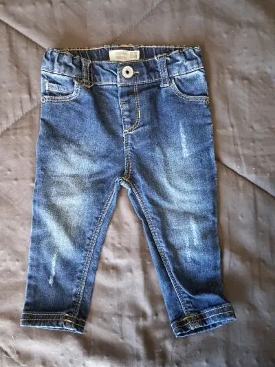 Lote ropa de niña talla de 6 a 9 meses - miniatura 1