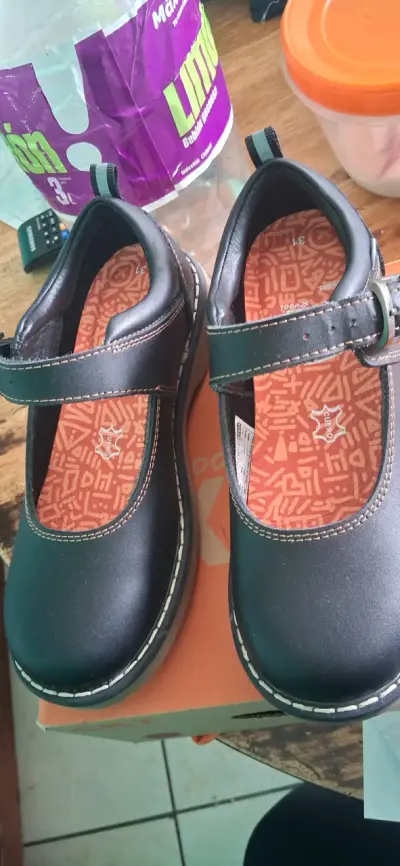 Zapatos CKY negros con hebilla - miniatura 4