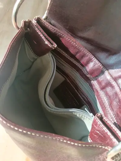 Cartera de cuero burdeo - miniatura 4