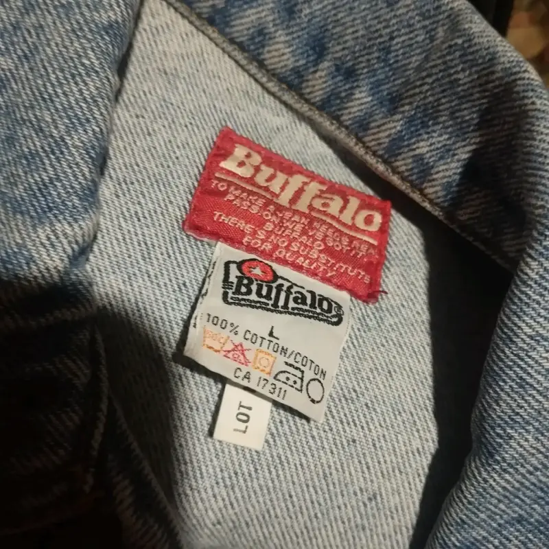Chaqueta de mezclilla clásica - 3