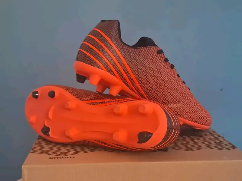 Zapatos Umbro Toccare IV FG - 3