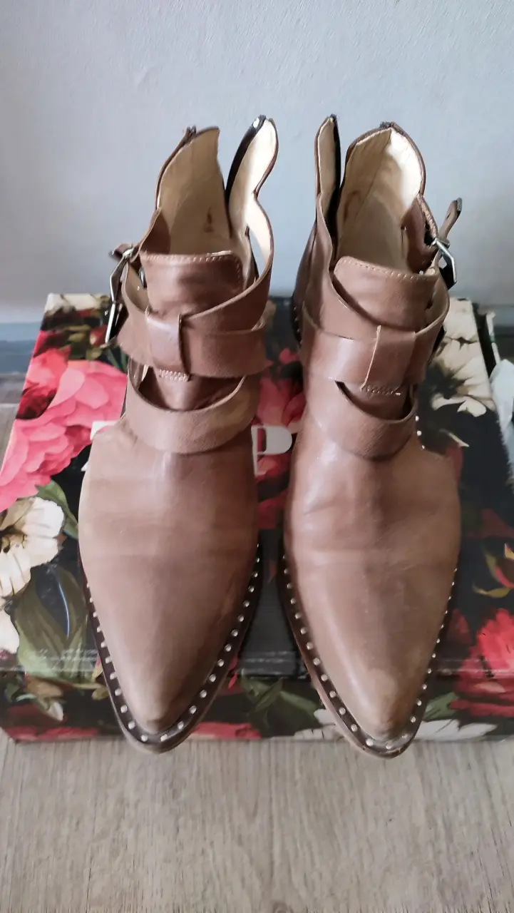 Botines marrones de cuero Zappa - 1