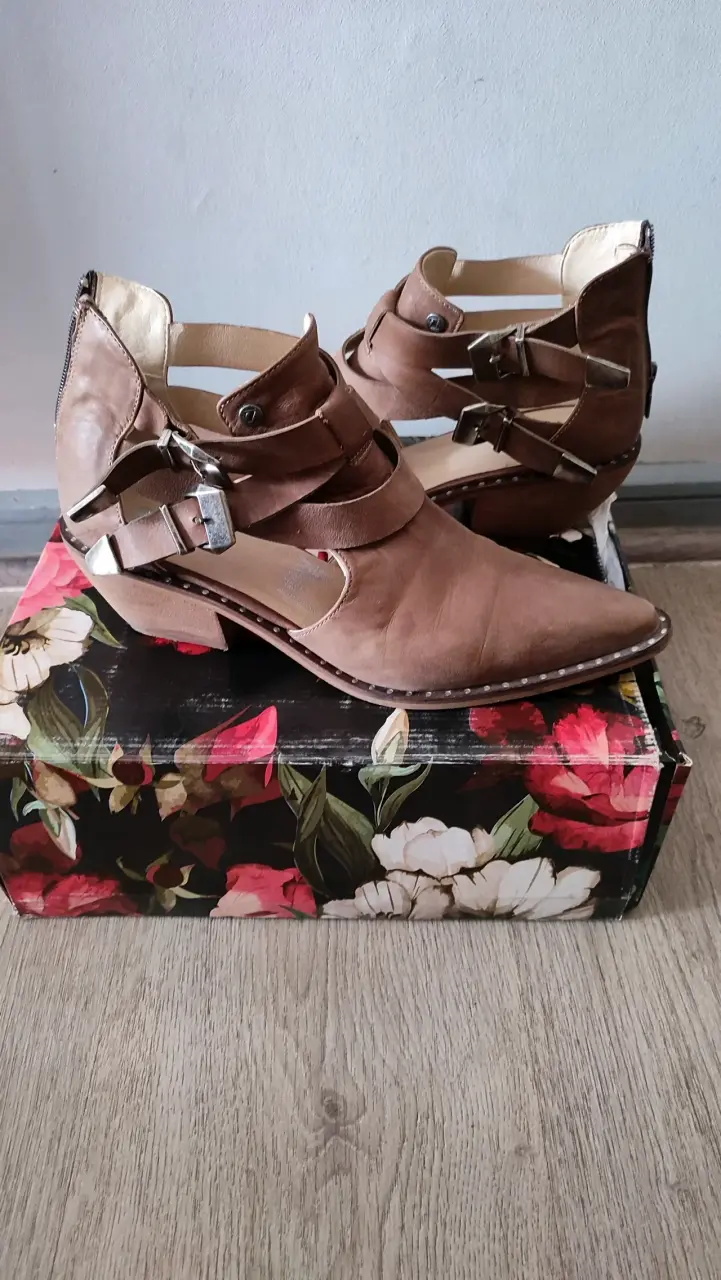 Botines marrones de cuero Zappa - 3