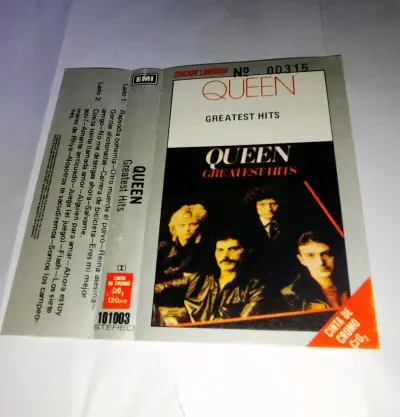 Cassette Queen - Greatest Hits cinta de cromo - miniatura 2