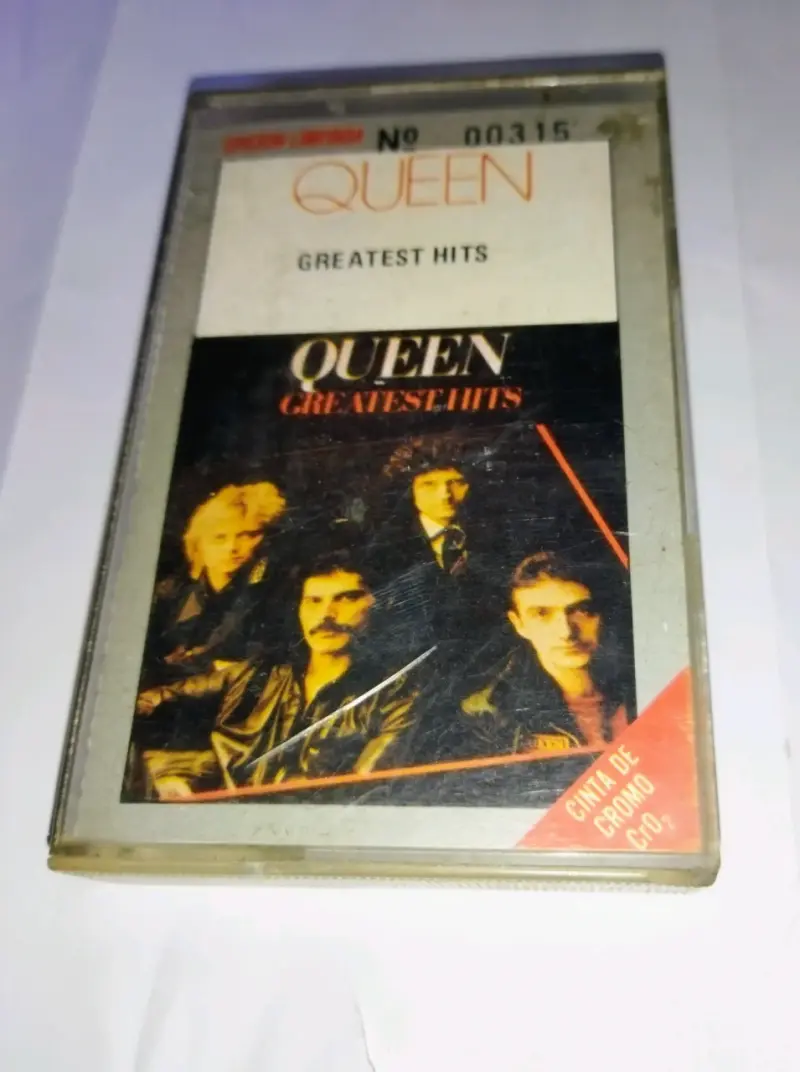 Cassette Queen - Greatest Hits cinta de cromo - 4