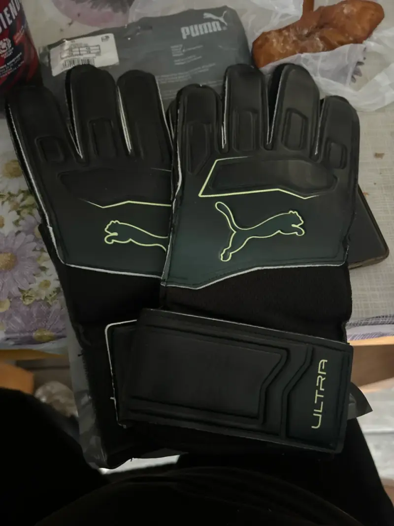 Guantes de portero Puma negros - 1